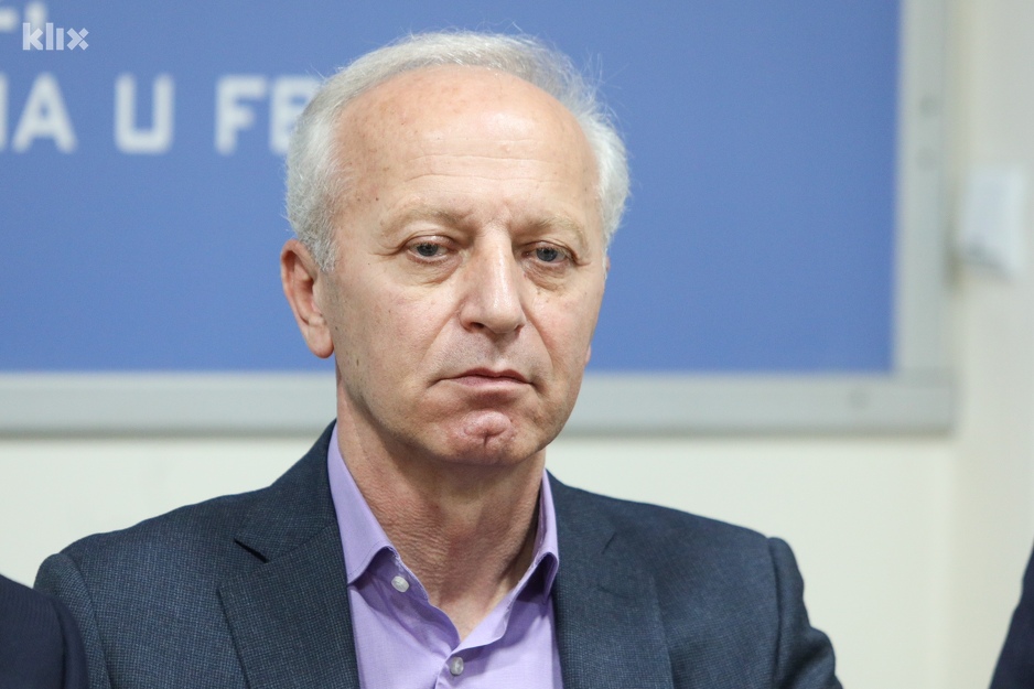 Predsjednik Saveza samostalnih sindikata Mevludin Bektić (Foto: I. L./Klix.ba)