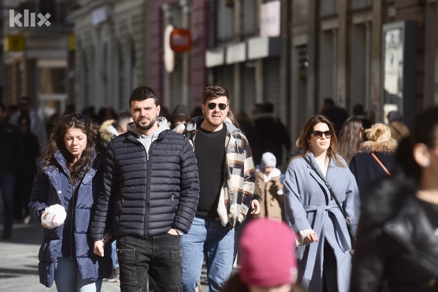 Sunčan dan u Sarajevu (Foto: T. S./Klix.ba)