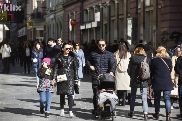Sunčan dan u Sarajevu (Foto: T. S./Klix.ba)