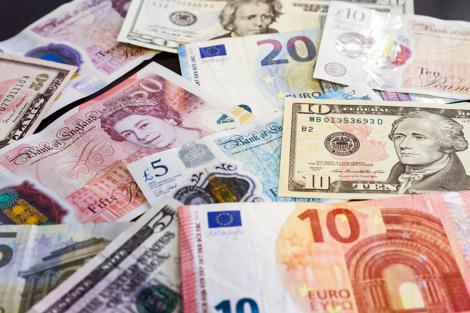 Bankari poručuju - investitori i građani su sigurni (Foto: EPA-EFE)