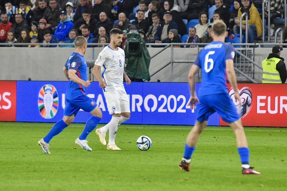 Naši igrači su u Bratislavi izgledali pogubljeno na terenu (Foto: T. S./Klix.ba)