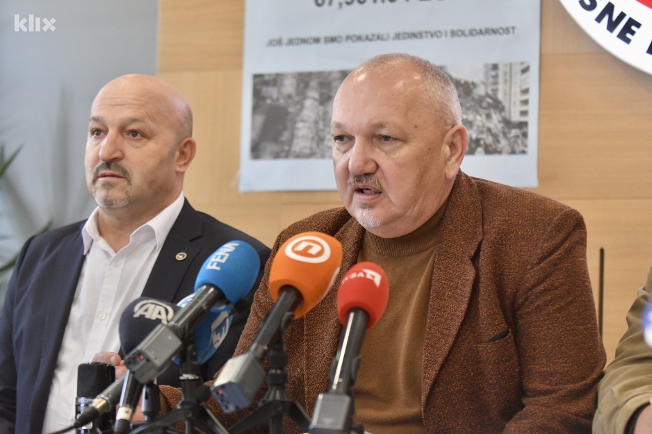 Predsjednik Sindikata zdravstva FBiH Zijad Latifović (Foto: T. S./Klix.ba)