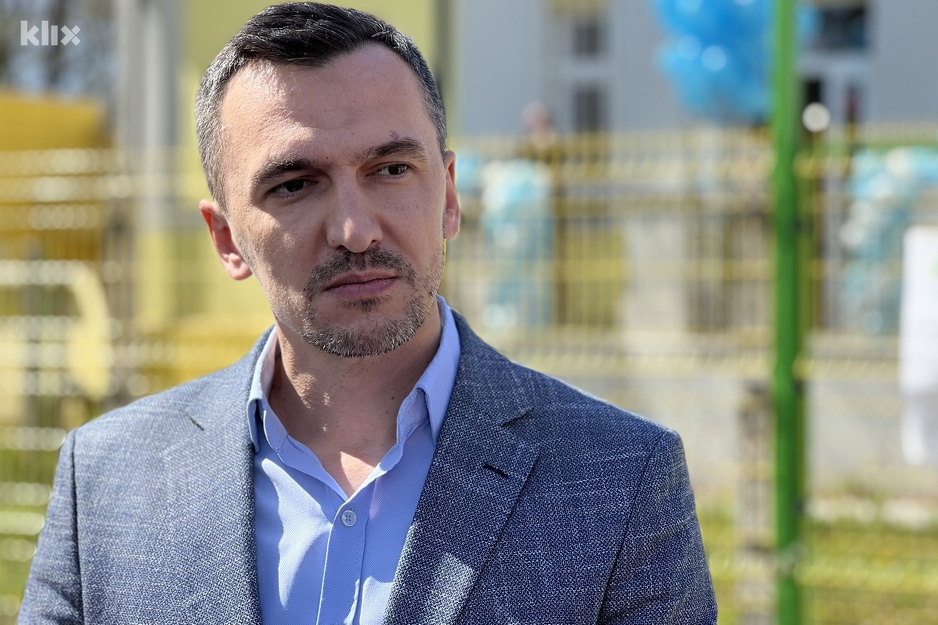 Ljubav između sina i oca prevazilazi sve prepreke: Kako se Bojan i ...