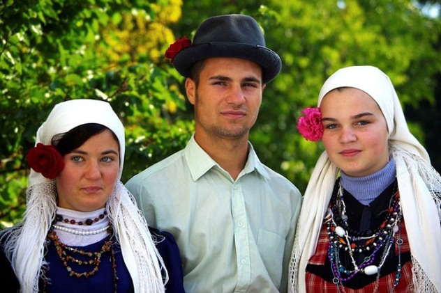 Gaguazi u tradicionalnoj nošnji
