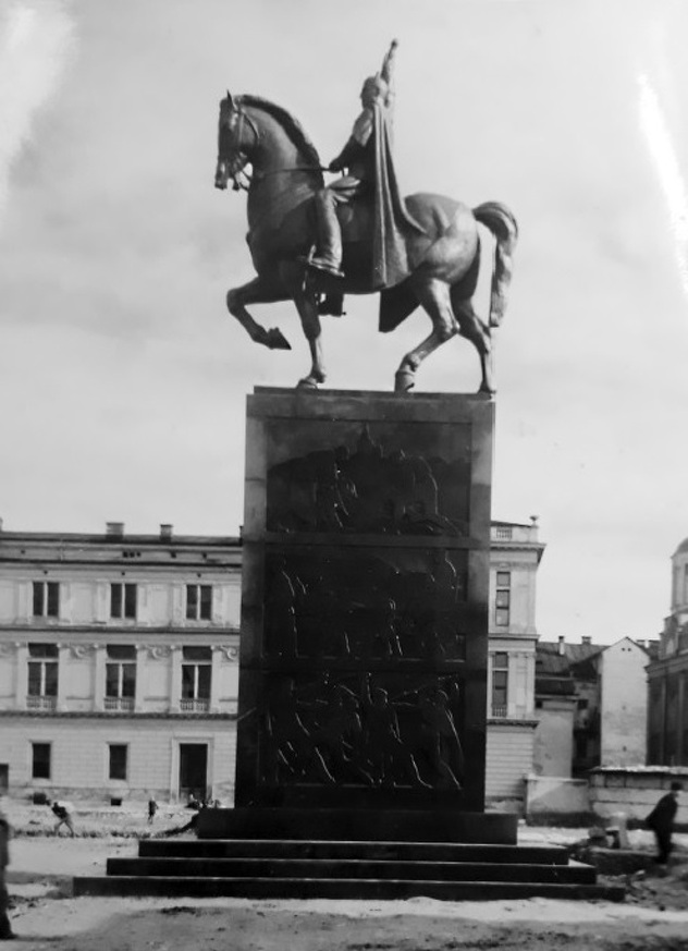 Spomenik Kralju Petru Karađorđeviću
