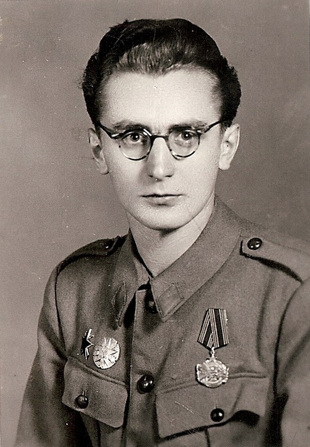 Tuđman kao odlikovani pripadnik partizana
