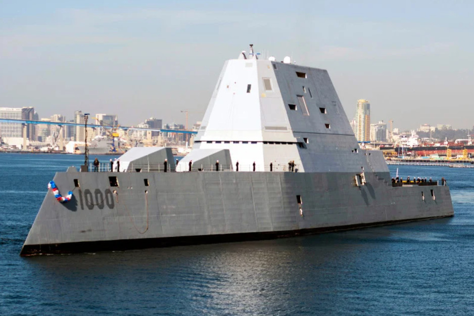 Američki Zumwalt (Foto: Naval Technology)