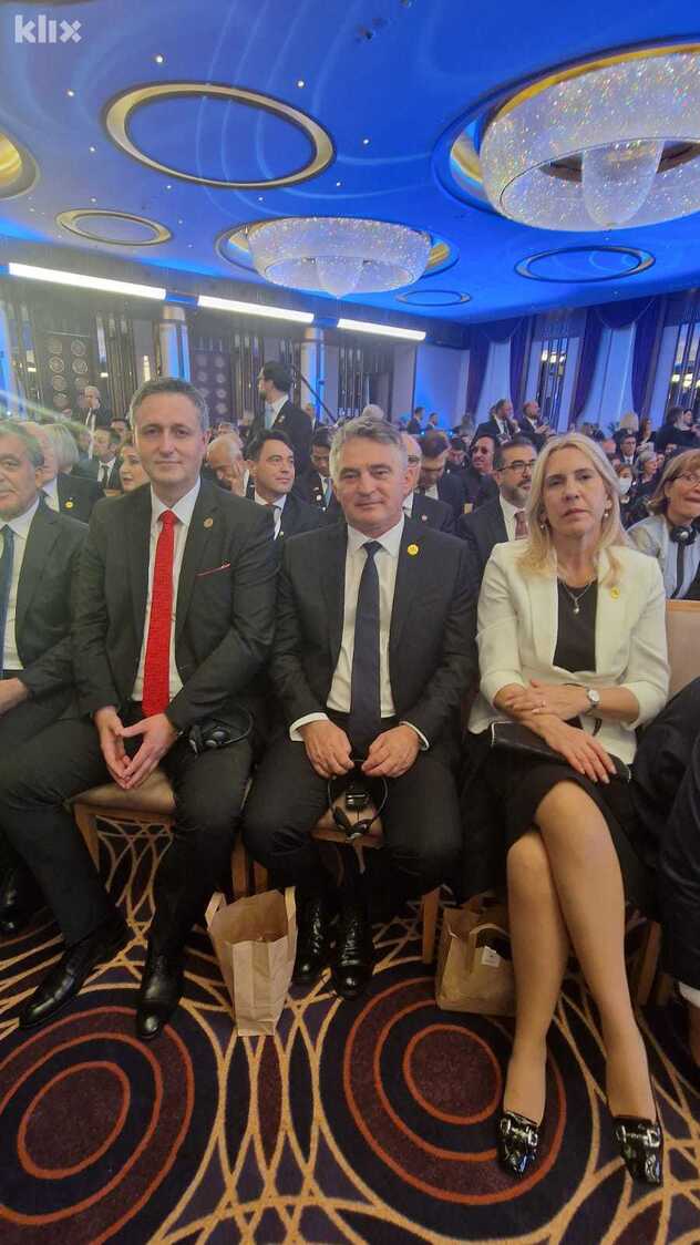Članovi Predsjedništva BiH na inauguraciji (Foto: Klix.ba)