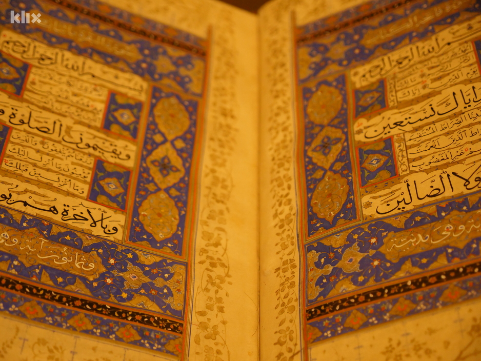 Rukopis Kur'ana u Mevlaninom muzeju (Foto: Ahmed Šarić i Hamza Ridžal)