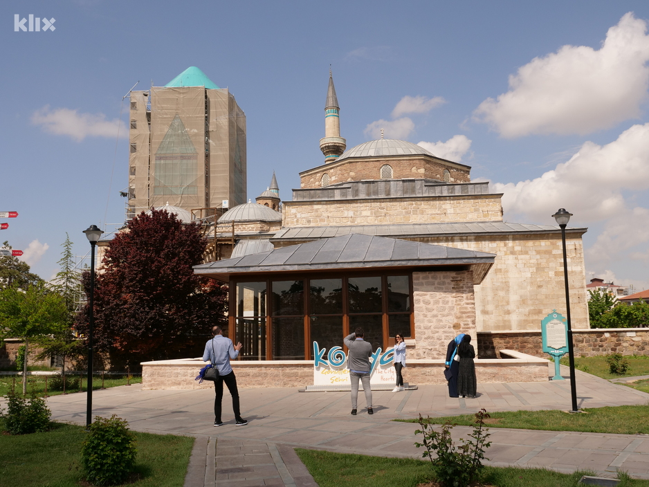 Džamija i turbe Mevlane Dželaluddina Rumija (Foto: Ahmed Šarić i Hamza Ridžal)