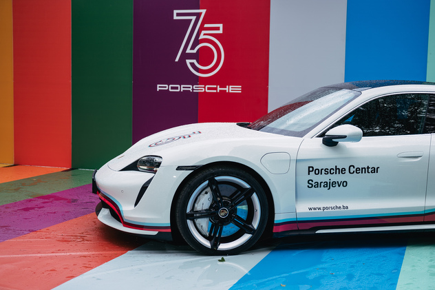Porsche obilježio 75 godina