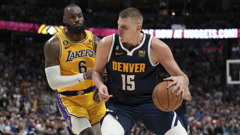 LeBron je javno pohvalio Jokića nakon što je Denver