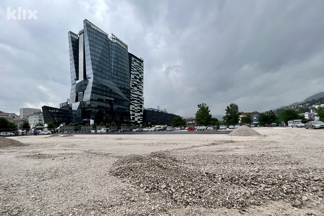 U toku rekonstrukcija parkinga (Foto: D. S./Klix.ba)