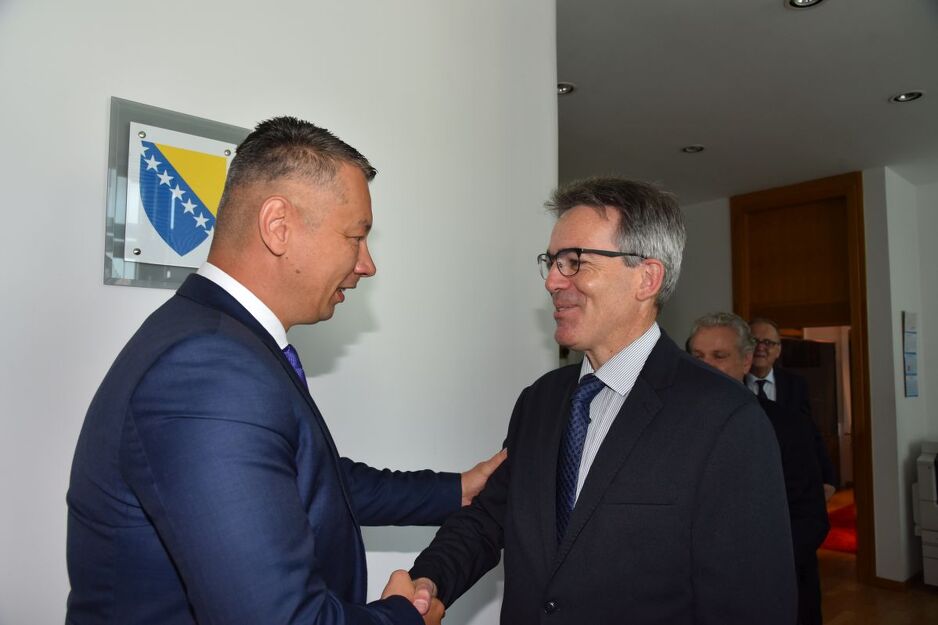 Susret Nenada Nešića i Oliviera Onidija (Foto: Ministarstvo sigurnosti BiH)