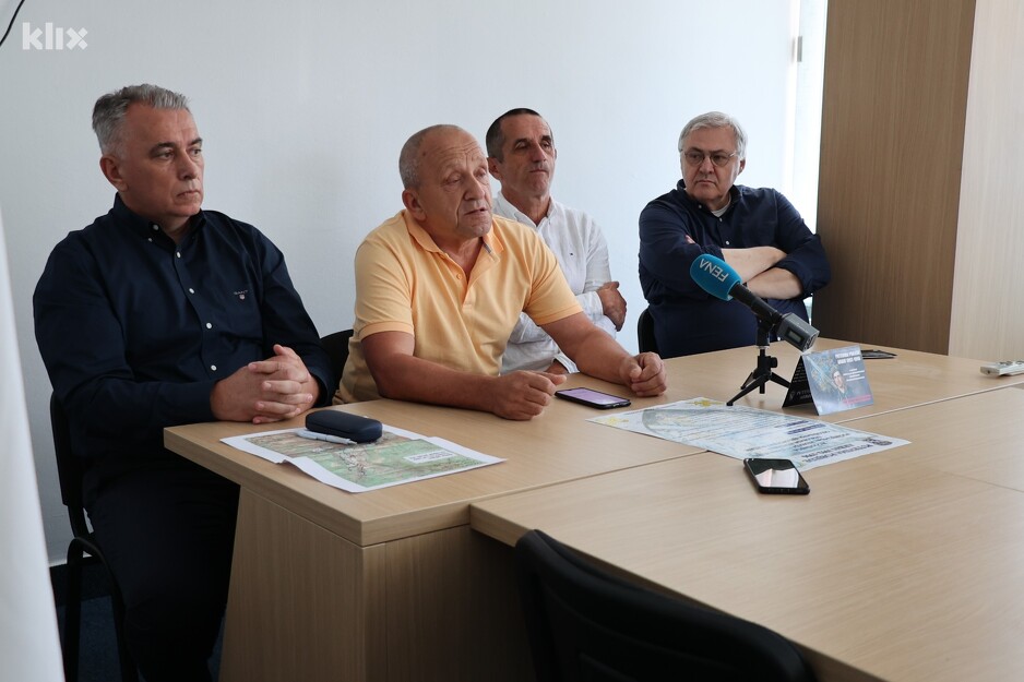 Šerif Špago,Esad Kosić ,Esad Humo i Safet Oručević (Foto: G. Š./Klix.ba)