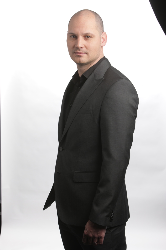 Saša Tenodi, predavač, komunikator i edukator