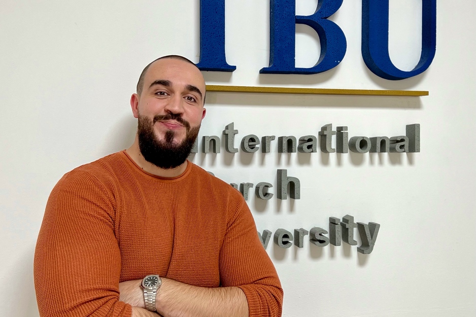 Alić je profesor copywritinga na IBU-u
