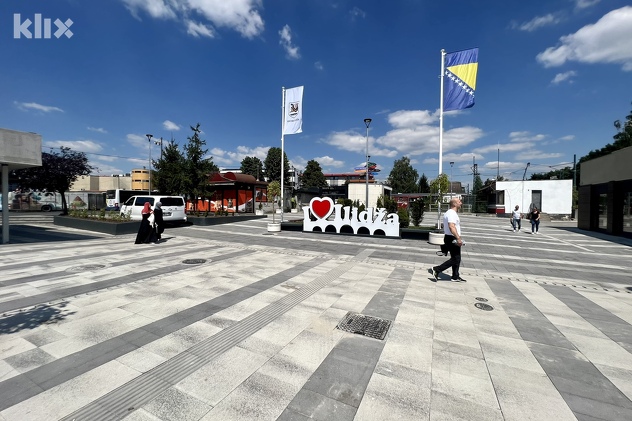 Centralni trg na Ilidži (Foto: D. S./Klix.ba)