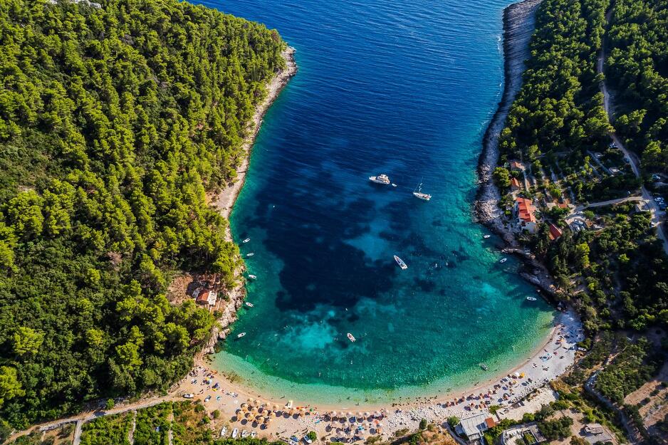 Plaža Pupnatska luka (Foto: Pixsell/Zvonimir Barisin)