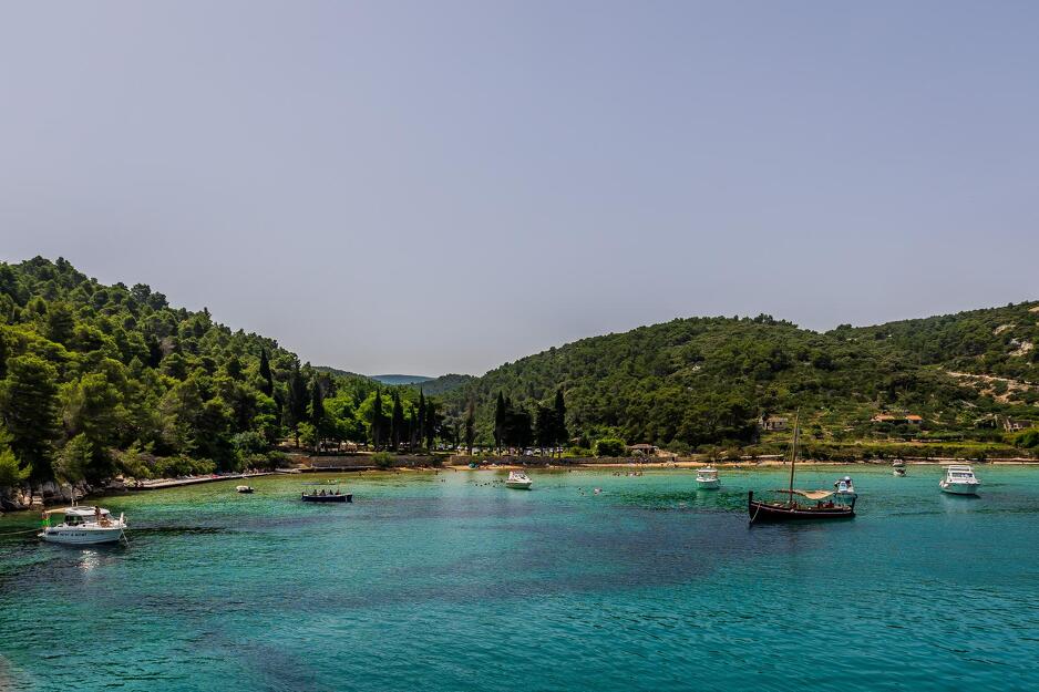 Uvala Lovrečina na Braču (Foto: Zvonimir Barisin/Pixsell)