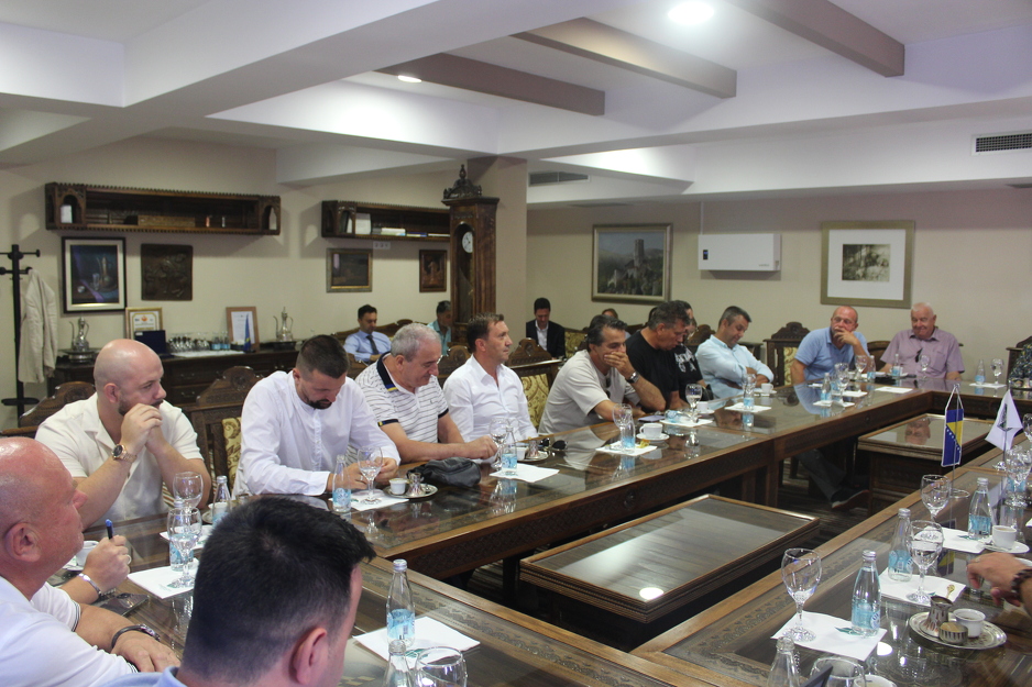 Poslovni forum u Konjicu koji se održava u sklopu USAID-ovog projekta (Foto: Grad Konjic)