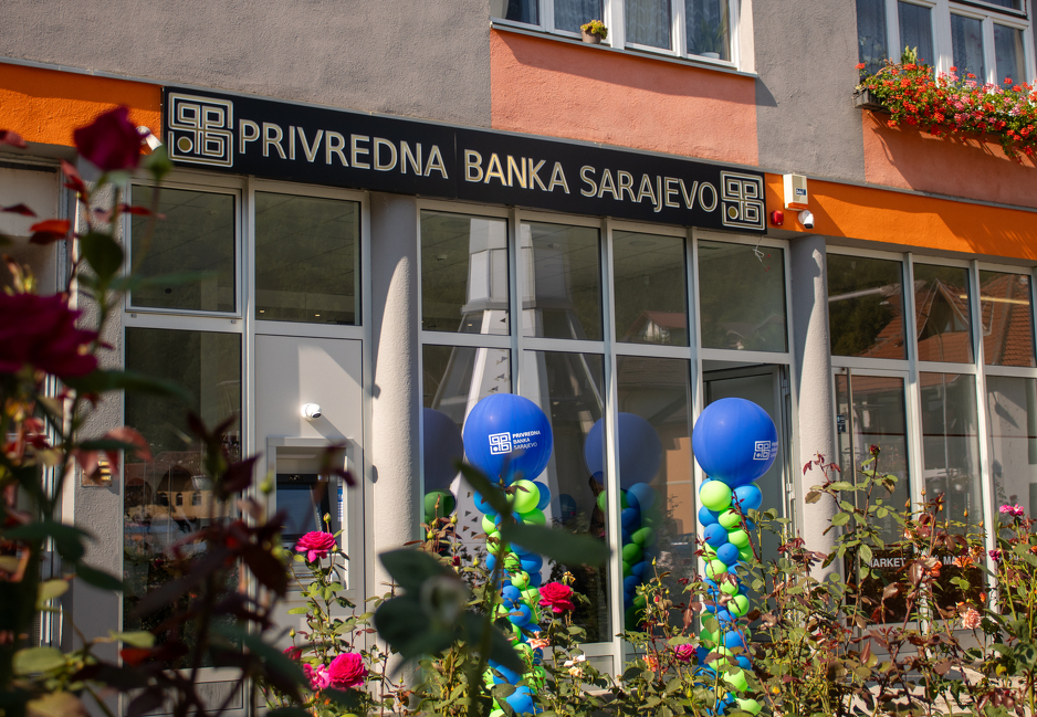 Od danas je Privredna banka još bliža svojim klijentima