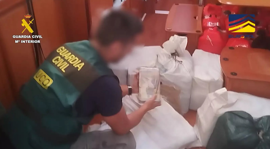 Zaplijenjeno više od 700 kg kokaina, Srbin i Hrvat davali uputstva oko šverca (Foto: Europol)