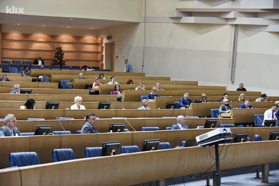 Zakon o sudovima bi naredne sedmice trebao biti pred parlamentarcima (Foto: T. S./Klix.ba)