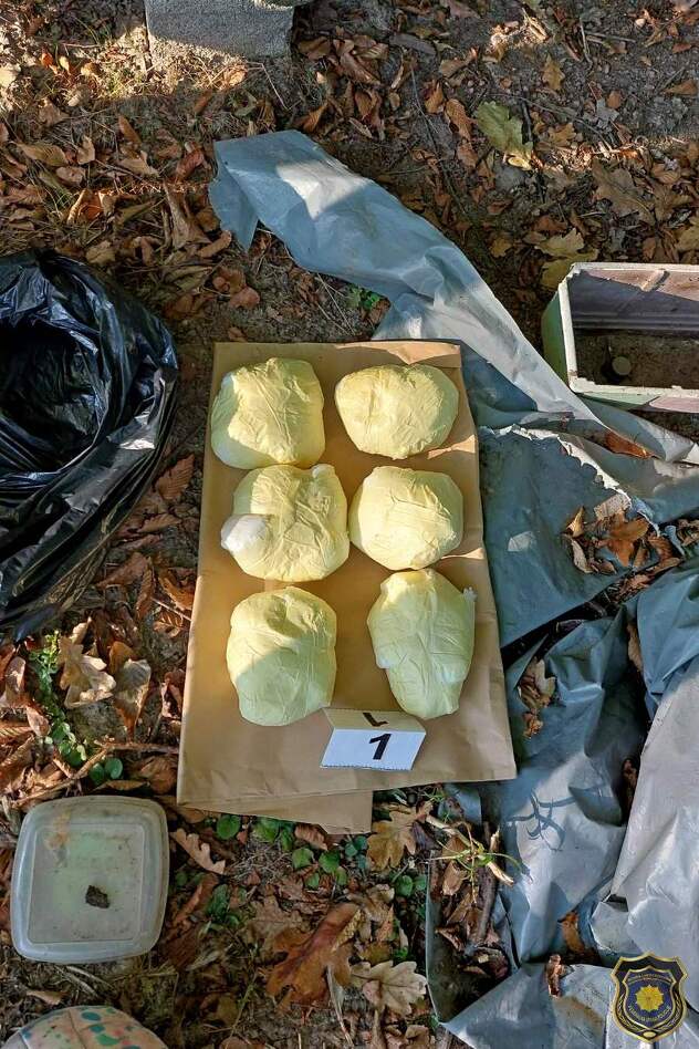 Šest pakovanja amfetamina