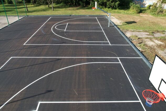 Tereni za basket na ilidžanskom izletištu Stojčevac (Foto: Općina Ilidža)