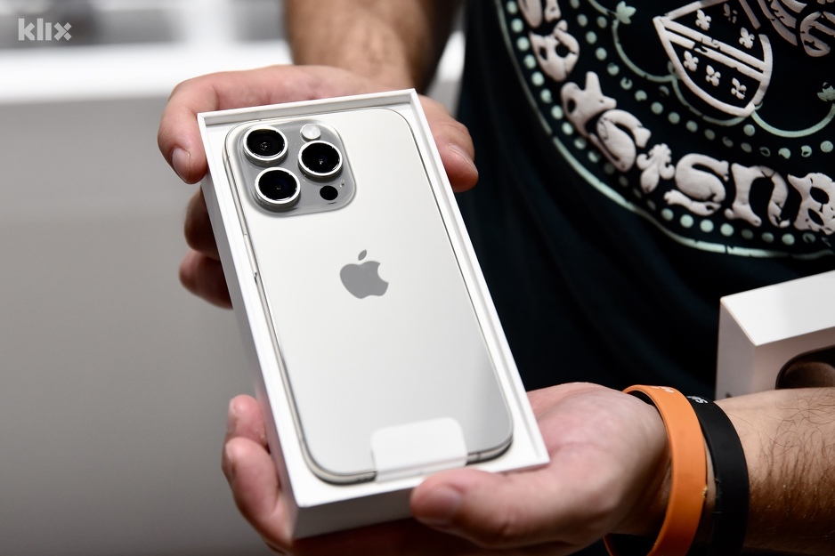 BH Telecom prvi je u BiH donio modele nevjerovatne iPhone 15 serije (Foto: T. S./Klix.ba)