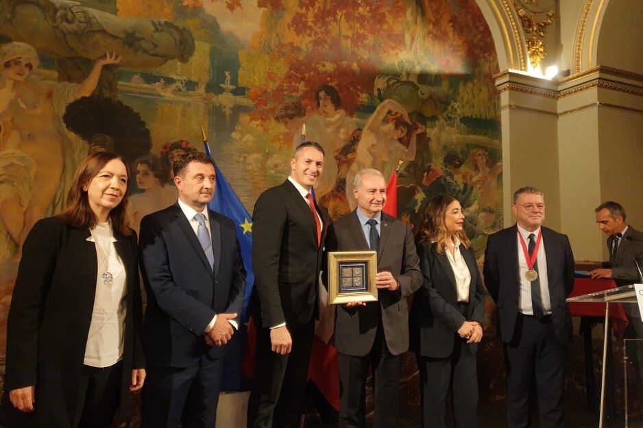 Kordić: Izvanredno priznanje našema gradu (Foto: VTK BiH)