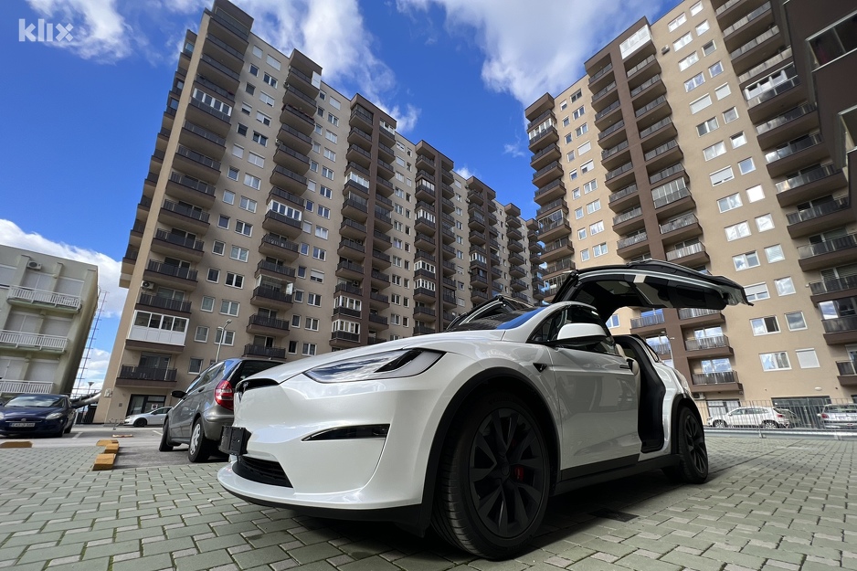 Tesla Model X Plaid dolazi s nevjerovatnim performansama i inovacijama (Foto: D. S./Klix.ba)