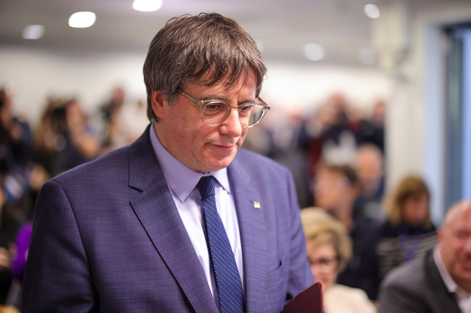 Vraća li se Carles Puigdemont? (Foto: EPA-EFE)