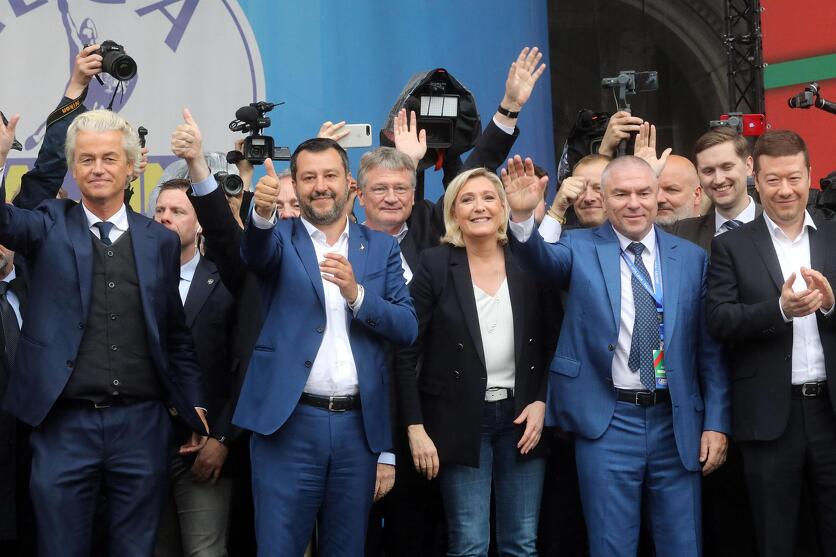 Wilders je često gost desničarskih skupova u drugim zemljama (Foto: EPA-EFE)