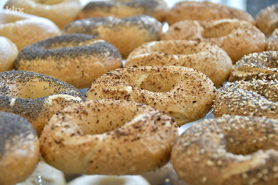 Bagel je jedno od omiljenih peciva Njujorčana, a do sada je nedostajalo Sarajevu (Foto: I. Š./Klix.ba)