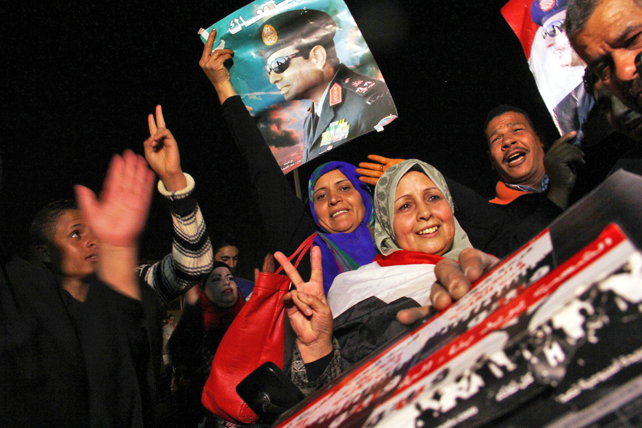 Podrška demonstranata El-Sissiju (Foto: EPA-EFE)