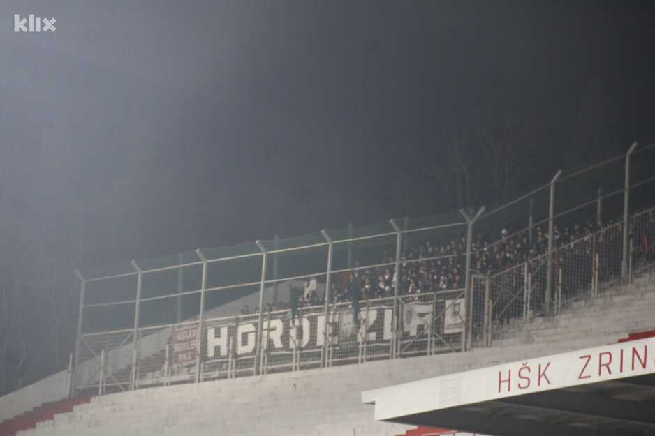 Horde zla stigle na stadion Pod Bijelim brijegom (Foto: G. Š./Klix.ba)
