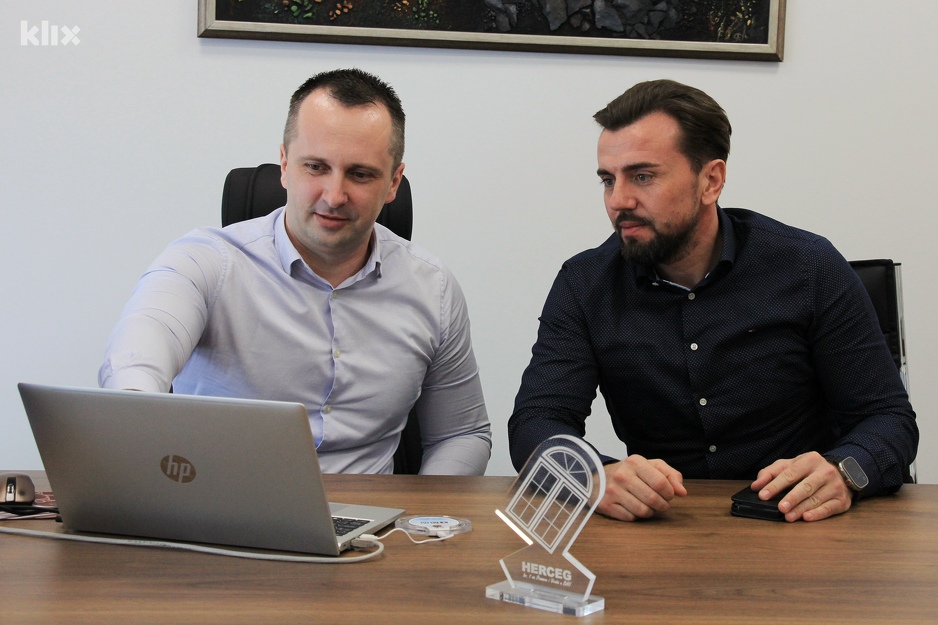 Nahid Unkić i Edin Herceg, direktor i suvlasnik kompanije Herceg Srebrenik (Foto: A. K./Klix.ba)