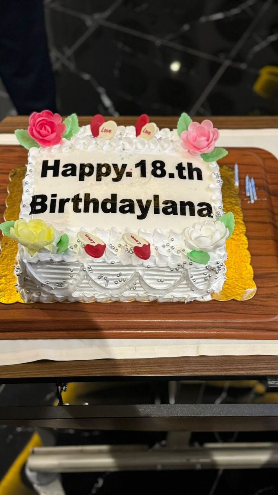 Rođendanska torta za Lanu Pudar (Foto: Instagram)