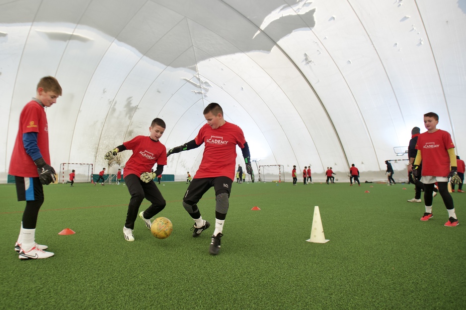 Asmir Begović Academy