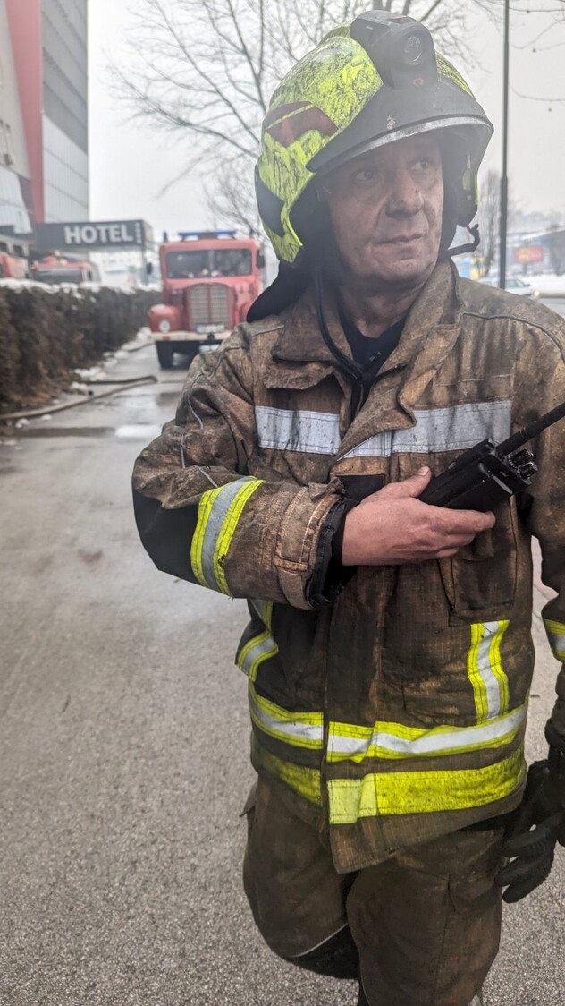 Fotografija zabilježena u vrijeme intervencije tokom požara na pijaci Hecco