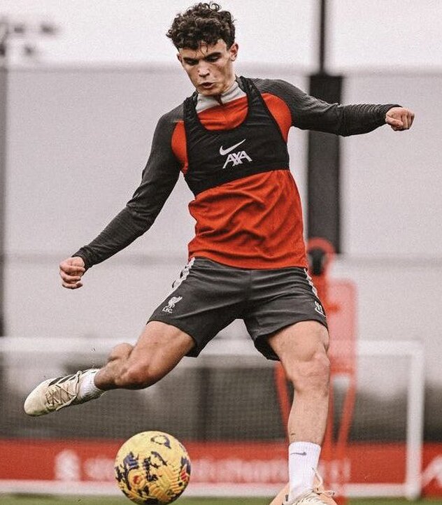 Stefan Bajčetić nakon transformacije (Foto: Twitter)