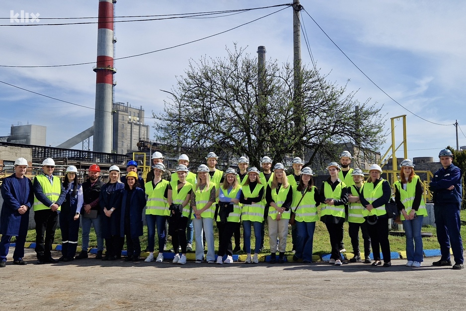 Studenti u GIKIL-u (Foto: Klix.ba)