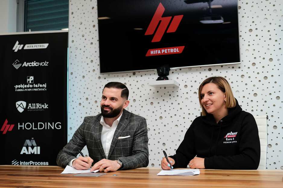 Elvedina Muzaferija i Hifa Petrol
