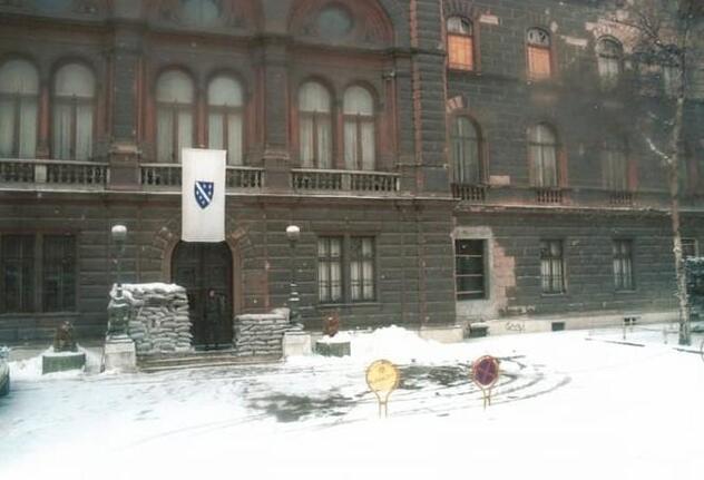 Zastava RBiH ispred Predsjedništva