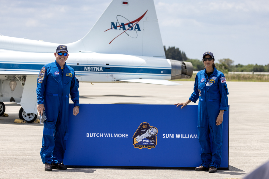 Astronauti NASA-e koji će letjeti Starlinerom (Foto: EPA-EFE)
