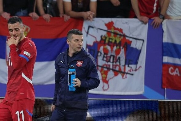 Zastava koja je koštala Nogometni savez Srbije
