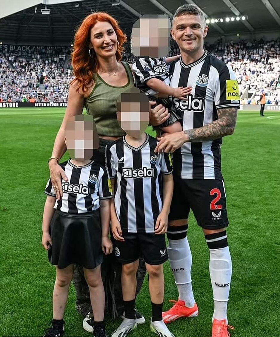 Kieran Trippier sa suprugom i djecom (Foto: Instagram)
