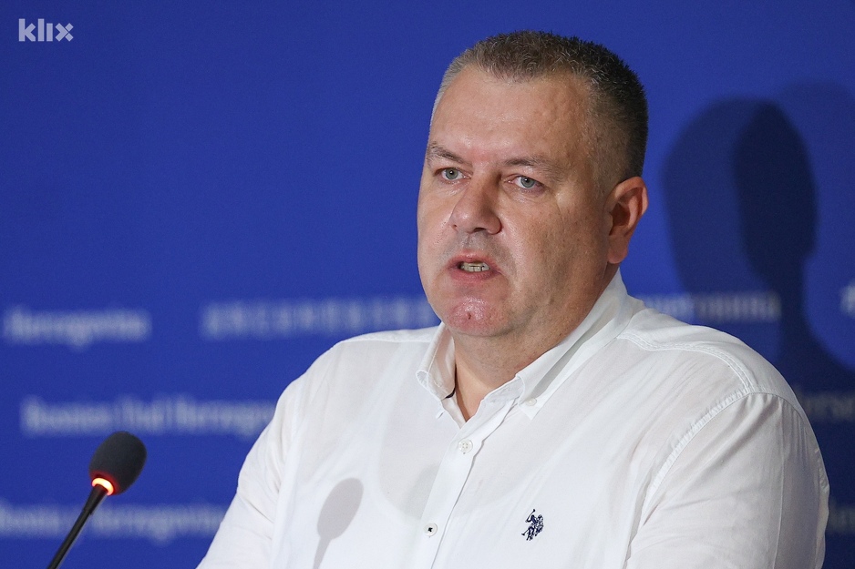 Vujica: Sva pravila su objavljena na web stranici IDDEEA-e (Foto: I. L./Klix.ba)